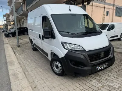Usado Fiat Ducato 33 140 HP (102 kW) 2022 Branco Van