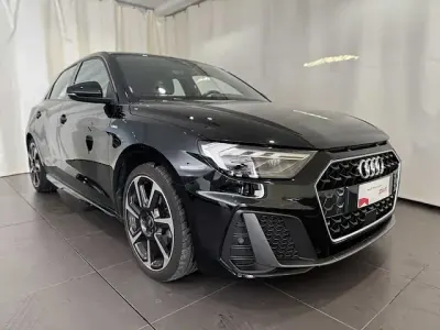 Usata Audi A1 Sportback S-Line 110 CV (80 kW) 2024 Nero mythos metallizzato Utilitaria