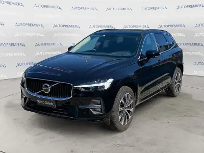 Usata Volvo XC60 Momentum 197 CV (144 kW) 2020 Nero SUV