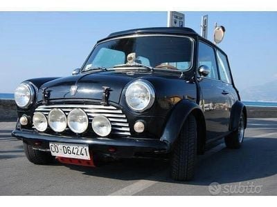 Usata Mini 1300 69 CV (50 kW) 1994 Nero Utilitaria