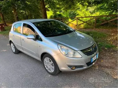 Usata Opel Corsa Enjoy 75 CV (55 kW) 2007 Grigio Utilitaria