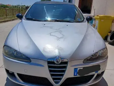 Usata Alfa Romeo 147 Exclusive 120 CV (88 kW) 2006 Utilitaria