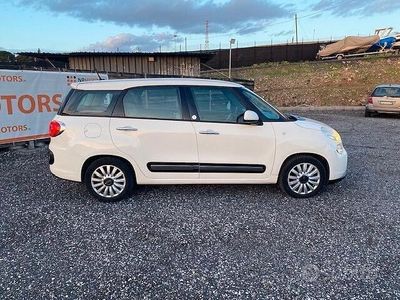Usata Fiat 500L Business 105 CV (77 kW) 2015 Bianco Monovolume