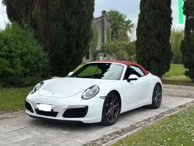 Usata Porsche 911 Carrera Cabriolet