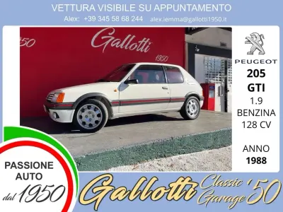 Usata Peugeot 205 GTi 128 CV (94 kW) 1988 Bianco Utilitaria