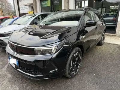 Usata Opel Grandland X GSe 200 CV (147 kW) 2023 Nero SUV