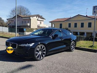Usata Volvo S60 R-Design 250 CV (183 kW) 2019 Berlina