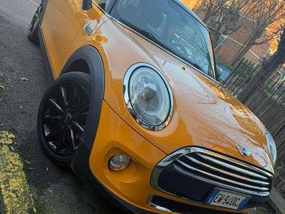 Usata Mini Cooper Coupé 116 CV (85 kW) 2014 Giallo Coupé