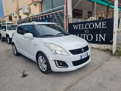 Usata Suzuki Swift 75 CV (55 kW) 2015 Bianco Utilitaria