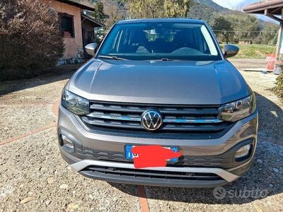 Begagnad VW T-Cross 95 HK (69 kW) 2021 Grå SUV