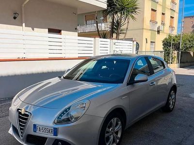 Usata Alfa Romeo Giulietta 2015 Grigio Utilitaria