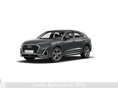 Usata Audi Q3 Sportback S-Line 150 CV (110 kW) 2021 Grigio SUV