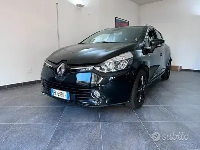 Usata Renault Clio 90 CV (66 kW) 2016 Nero Station wagon