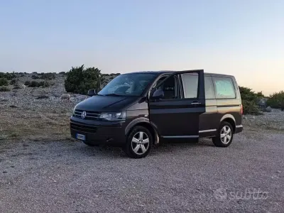 Usata VW Multivan 140 CV (102 kW) 2012 Marrone Monovolume