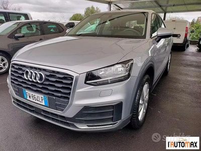 Usata Audi Q2 Business 116 CV (85 kW) 2019 Argento SUV