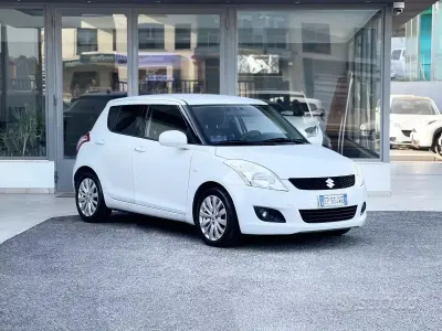 Usata Suzuki Swift 94 CV (69 kW) 2013 Bianco Utilitaria