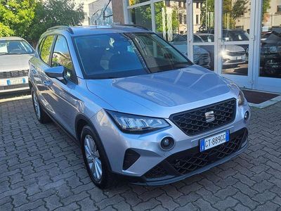 Usata Seat Arona Style 110 CV (80 kW) 2024 Argento SUV
