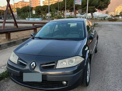 Usata Renault Mégane III 106 CV (77 kW) 2008 Berlina