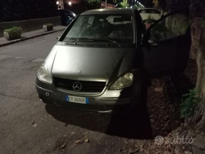 Mercedes A200