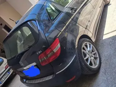 Usata Mercedes B200 140 CV (102 kW) 2009 Monovolume