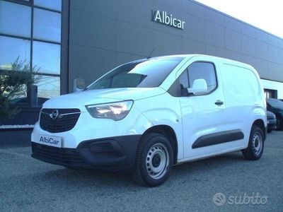 Usata Opel Combo S 110 CV (80 kW) 2020 Bianco Monovolume