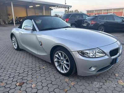 Usata BMW Z4 170 CV (125 kW) 2004 Grigio Cabrio