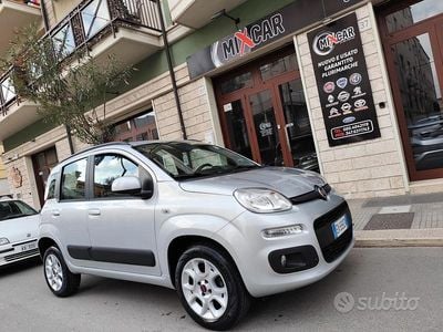Usata Fiat Panda Lounge 85 CV (62 kW) 2015 Grigio Utilitaria