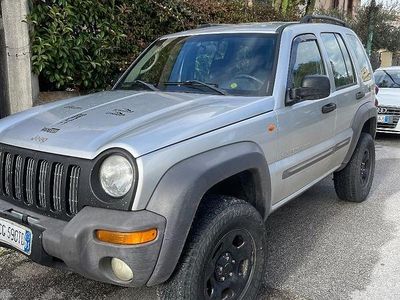 Usata Jeep Cherokee 2004 Grigio SUV