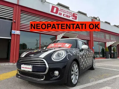 Begagnad Mini Cooper D Business 116 HK (85 kW) 2017 Svart Halvkombi