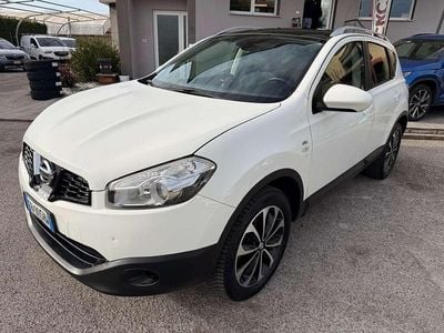 Bianco Usata 2010 Nissan Qashqai Tekna SUV | 3500 € (Ottimo prezzo)