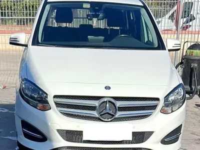 Usata Mercedes B180 109 CV (80 kW) 2016 Utilitaria