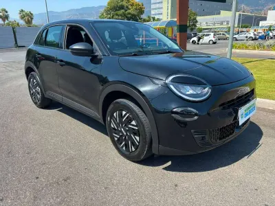 Usata Fiat 600 La Prima 101 CV (74 kW) 2025 Nero SUV
