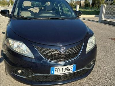Usata Lancia Ypsilon S 95 CV (69 kW) 2016 Utilitaria