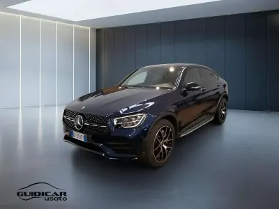 Usata Mercedes GLC300 Premium Plus 245 CV (180 kW) 2022 Blu canvasite metallizzato SUV
