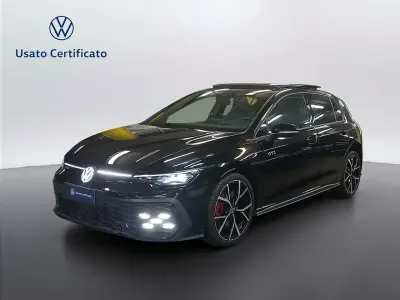 Usata VW Golf VIII GTI 265 CV (194 kW) 2025 0e grenadill black metallizzato Berlina