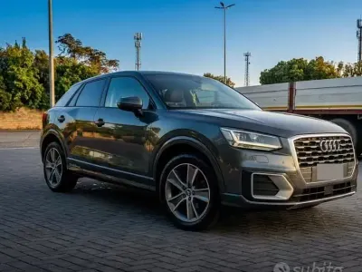 Usata Audi Q2 150 CV (110 kW) 2017 Grigio SUV