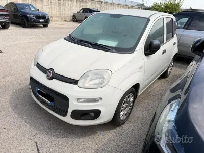Usata Fiat Panda Easy 69 CV (50 kW) 2017 Bianco Utilitaria