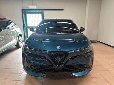 Nieuw Alfa Romeo Junior Ti 145 PK (106 kW) 2026 Blauw SUV
