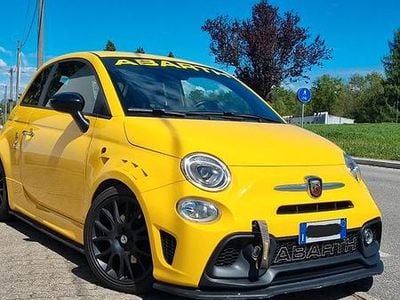 Usata Abarth 595 Pista 160 CV (117 kW) 2018 Giallo Utilitaria