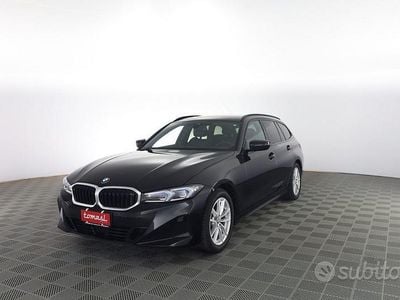 Begagnad BMW 318 Comfort Edition 150 HK (110 kW) 2023 Svart Kombi