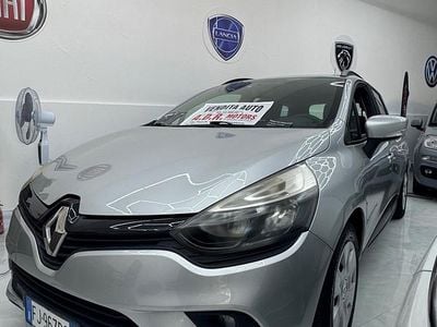 Usata Renault Clio GrandTour Intens 75 CV (55 kW) 2017 Grigio Station wagon