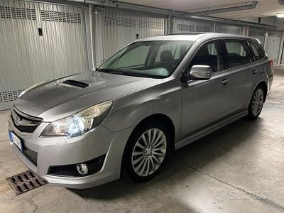 Usata Subaru Legacy Sport 150 CV (110 kW) 2010 Grigio Station wagon