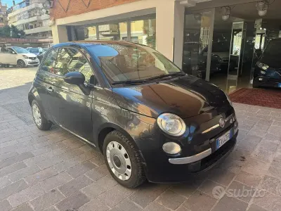 Käytetty Fiat 500 Lounge 69 HP (50 kW) 2014 Musta Viistoperä