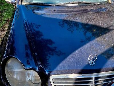 Usata Mercedes C200 2000 Blu Berlina