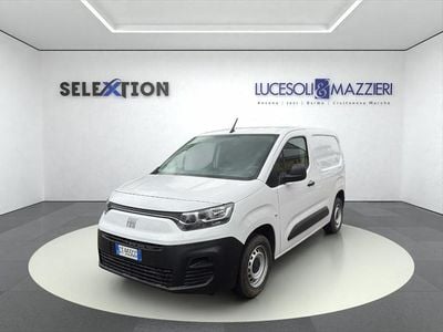 Usado Fiat Doblò 102 HP (75 kW) 2024 Branco Monovolume