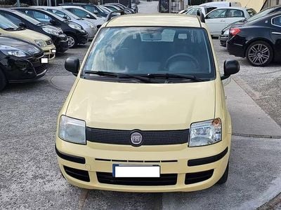 Usata Fiat Panda 69 CV (50 kW) 2012 Giallo Utilitaria