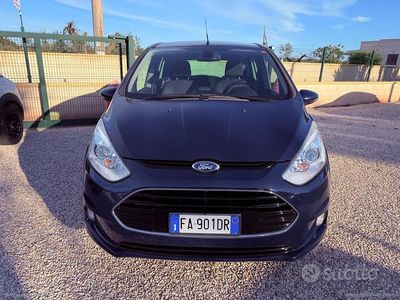 Usado Ford B-MAX Titanium 95 CV (69 kW) 2015 Azul Monovolumen