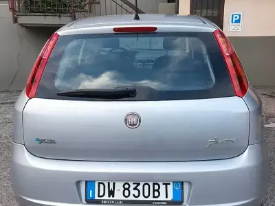 Usata Fiat Grande Punto 77 CV (56 kW) 2009 Utilitaria