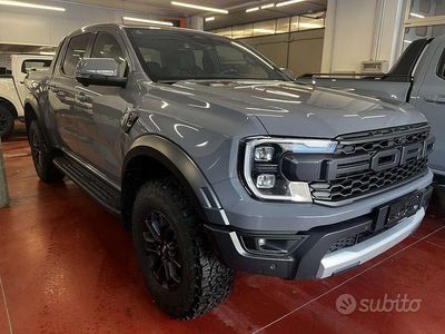 Usata Ford Ranger Raptor 292 CV (214 kW) 2024 Grigio Pick-up