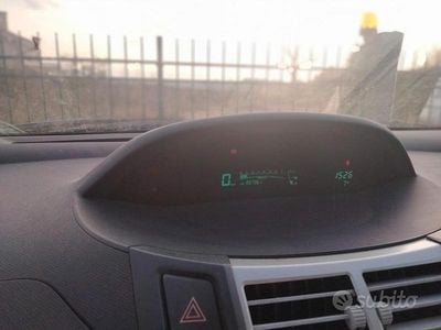 Usata Toyota Yaris 87 CV (63 kW) 2008 Grigio Utilitaria